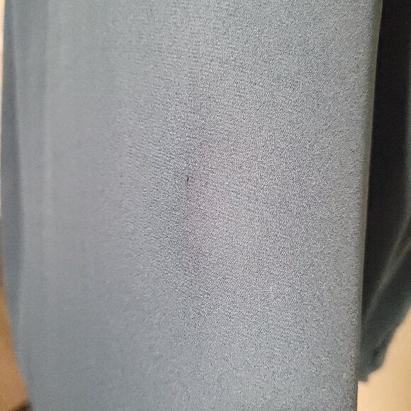 Torrid Blue Sleeveless Sheer V-Neck Tank Top Women's 1 - Picture 10 of 11